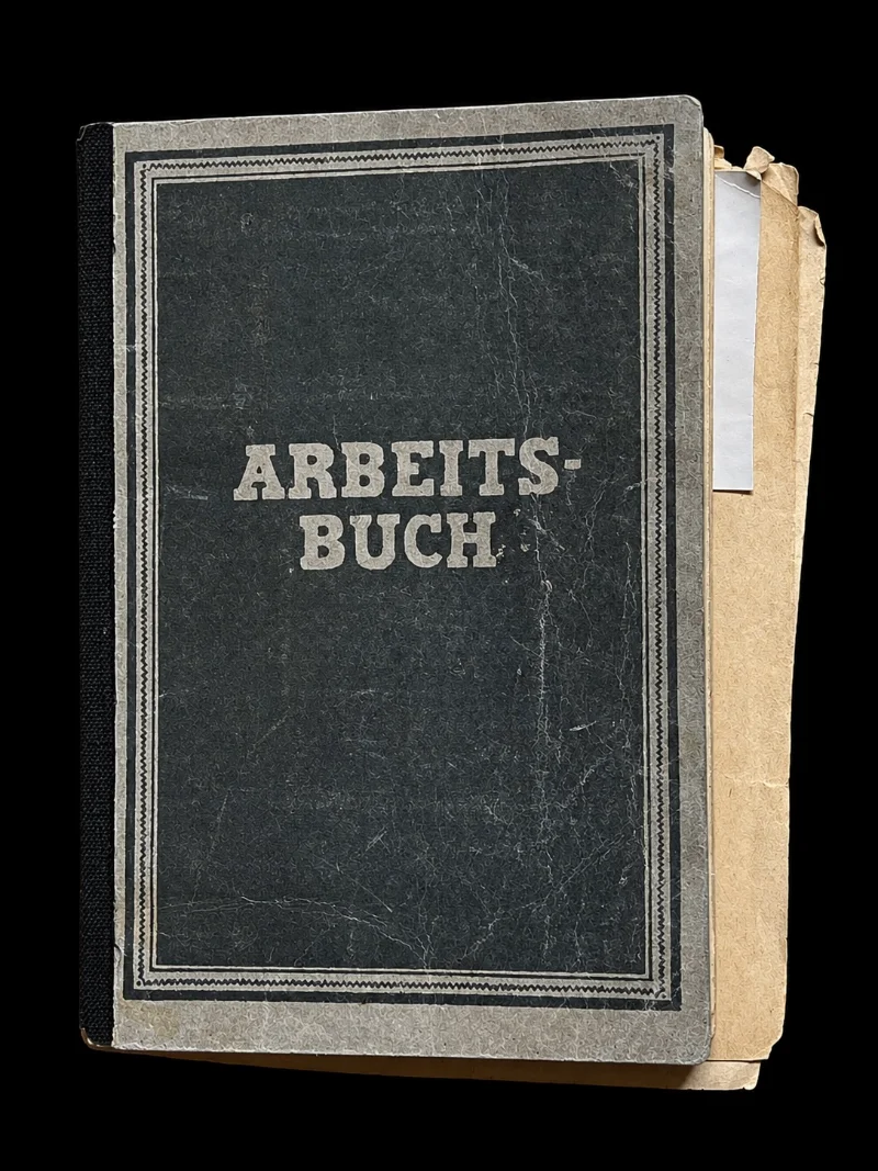 Arbeitsbuch von Helene Piltz, um 1945 — Bild 1