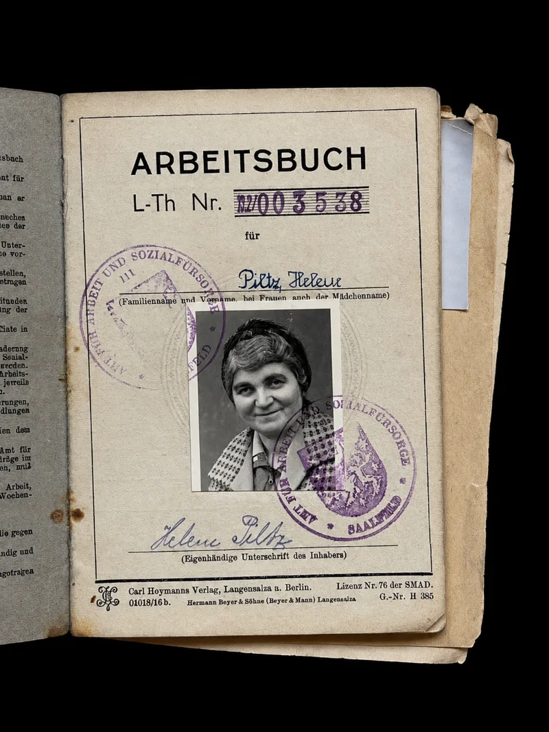 Arbeitsbuch von Helene Piltz, um 1945 — Bild 2